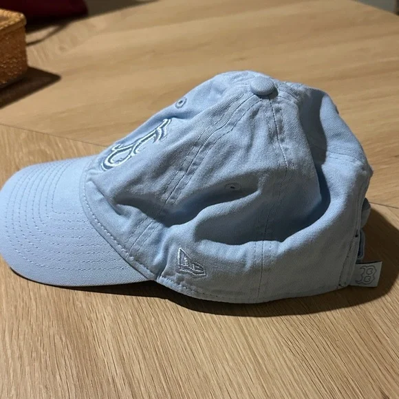 Light Blue Boston Red Sox Baseball Cap - Picture 2 of 3